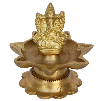 Brass Table Decor Ganesha Oil Lamp Deepak 7 Wicks  - Handcrafted Brass Deepak for Temple D�cor, Height : 3 Inch (BSMAS1178 A)
