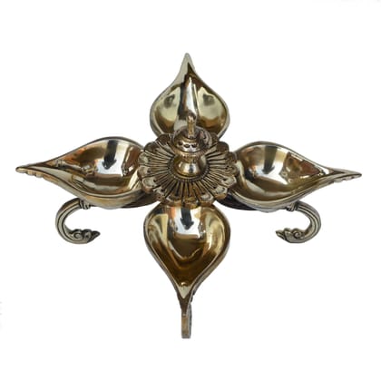 Brass Table Decor Oil Lamp Deepak  - Decorative Brass Diya for Home, Height : 5.6 Inch (BSMAS1193 A)