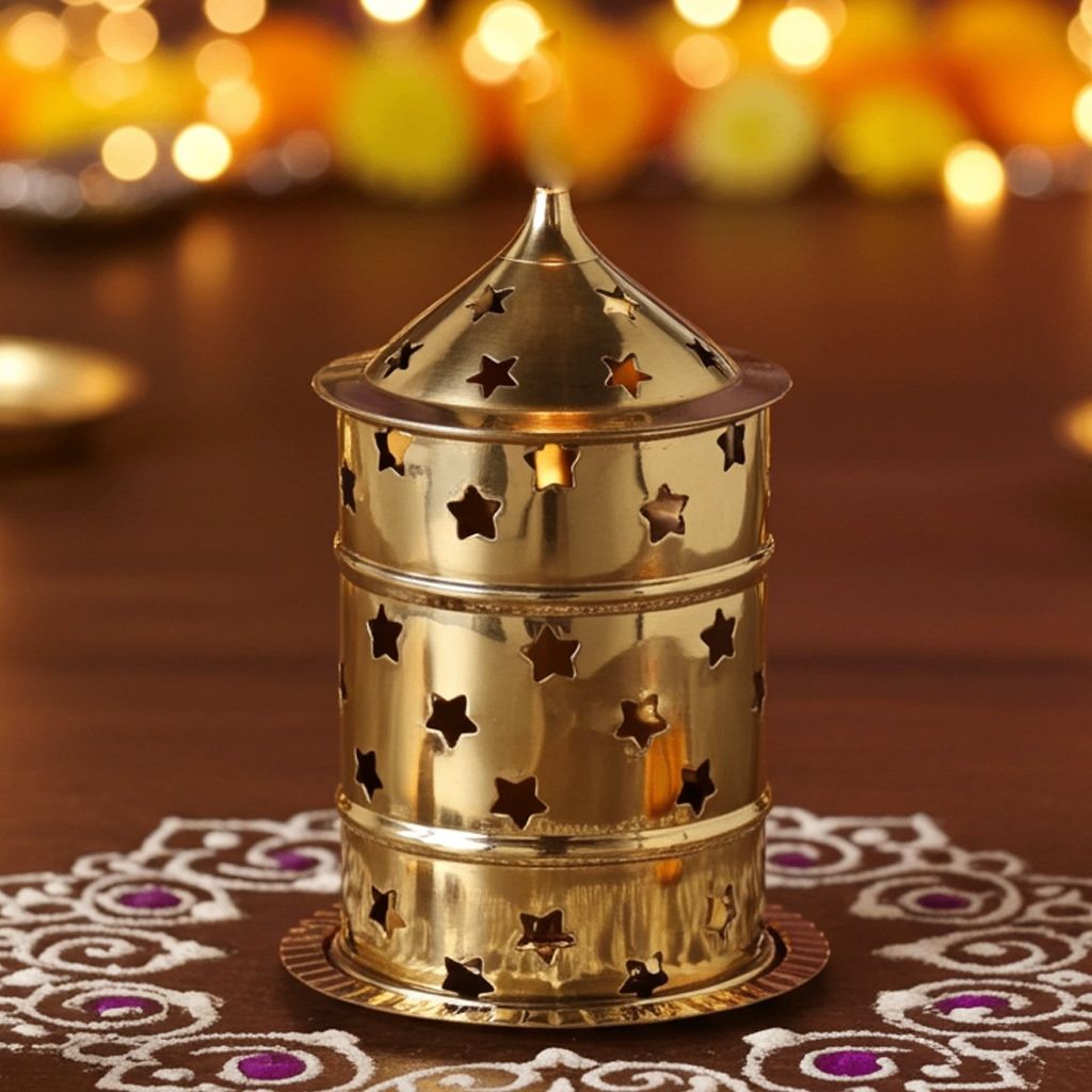 Brass Table Decor Oil Lamp, Deepak  - Beautiful Oil Lamp for Temple Use, Height : 6.5 Inch (ZMAS539 C)