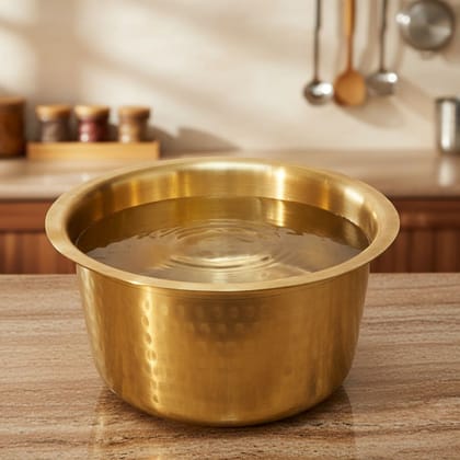 Brass Bhagona With Lid 5.5 Liter | Large Capacity Cooking Pot, Height : 6 Inch (ZMAS637 G)