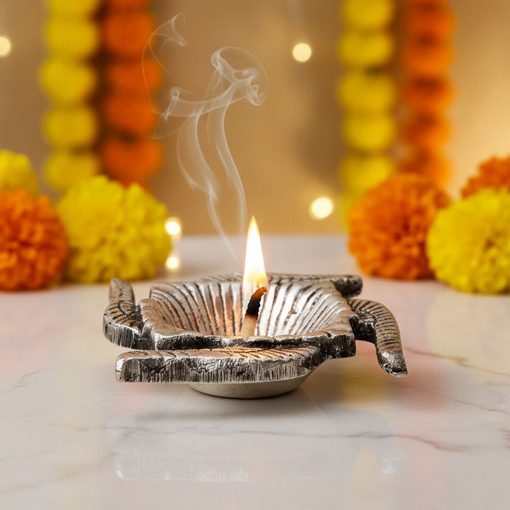 Aluminium Swastik Deepak Oil Lamp for Auspicious Diwali Decoration, Height : 0.5 Inch (ASMAS268 B)